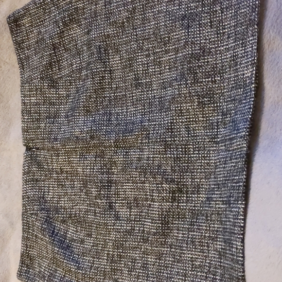 Banana Republic min skirt size 14 - Picture 7 of 10